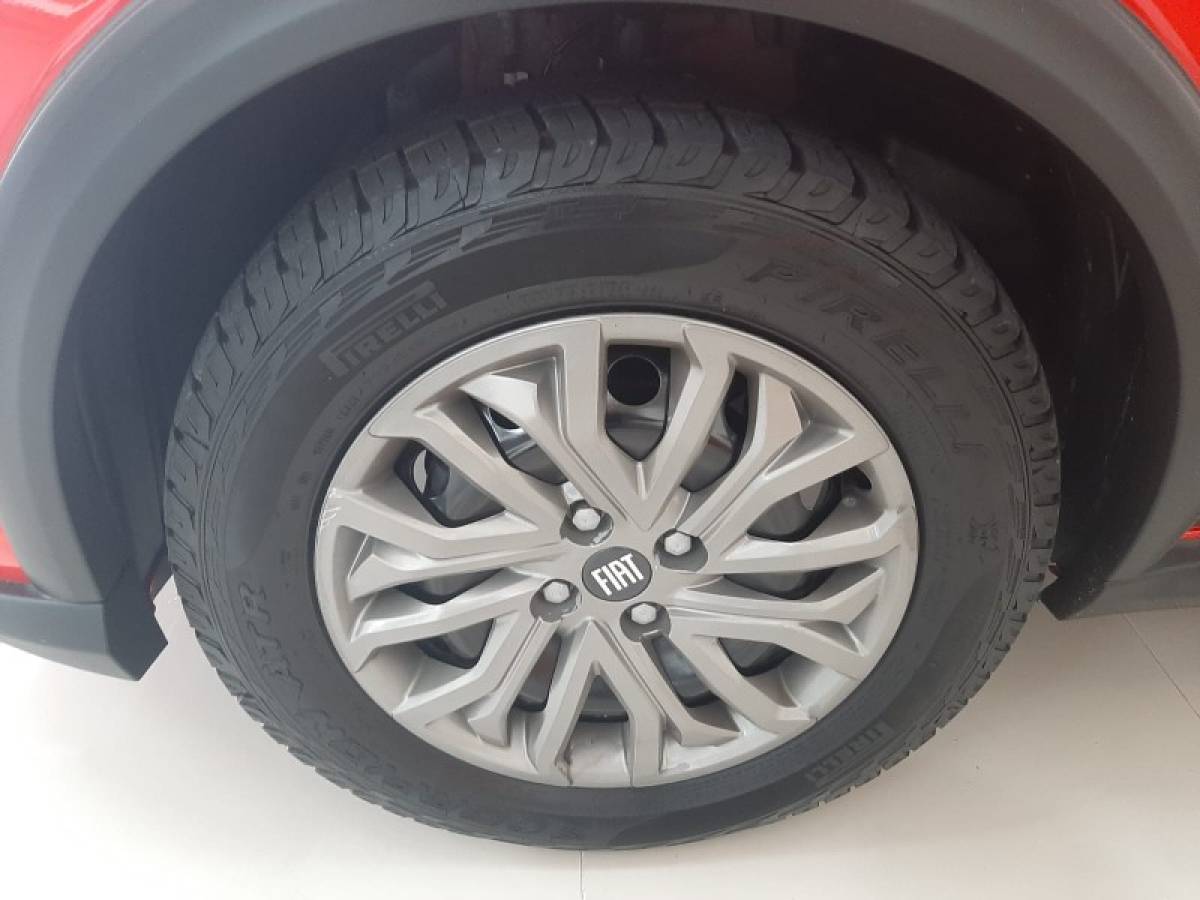 FIAT - ARGO - 2021/2022 - Vermelha - R$ 76.900,00