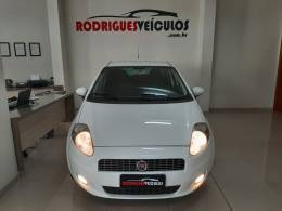 FIAT - PUNTO - 2008/2009 - Branca - R$ 32.900,00