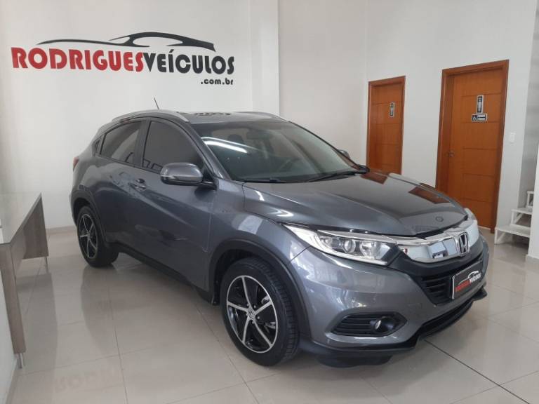 HONDA - HR-V - 2019/2019 - Cinza - R$ 105.900,00