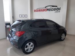 CHEVROLET - ONIX - 2018/2019 - Cinza - R$ 65.900,00