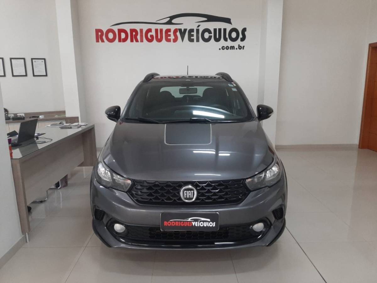 FIAT - ARGO - 2019/2020 - Cinza - R$ 69.990,00