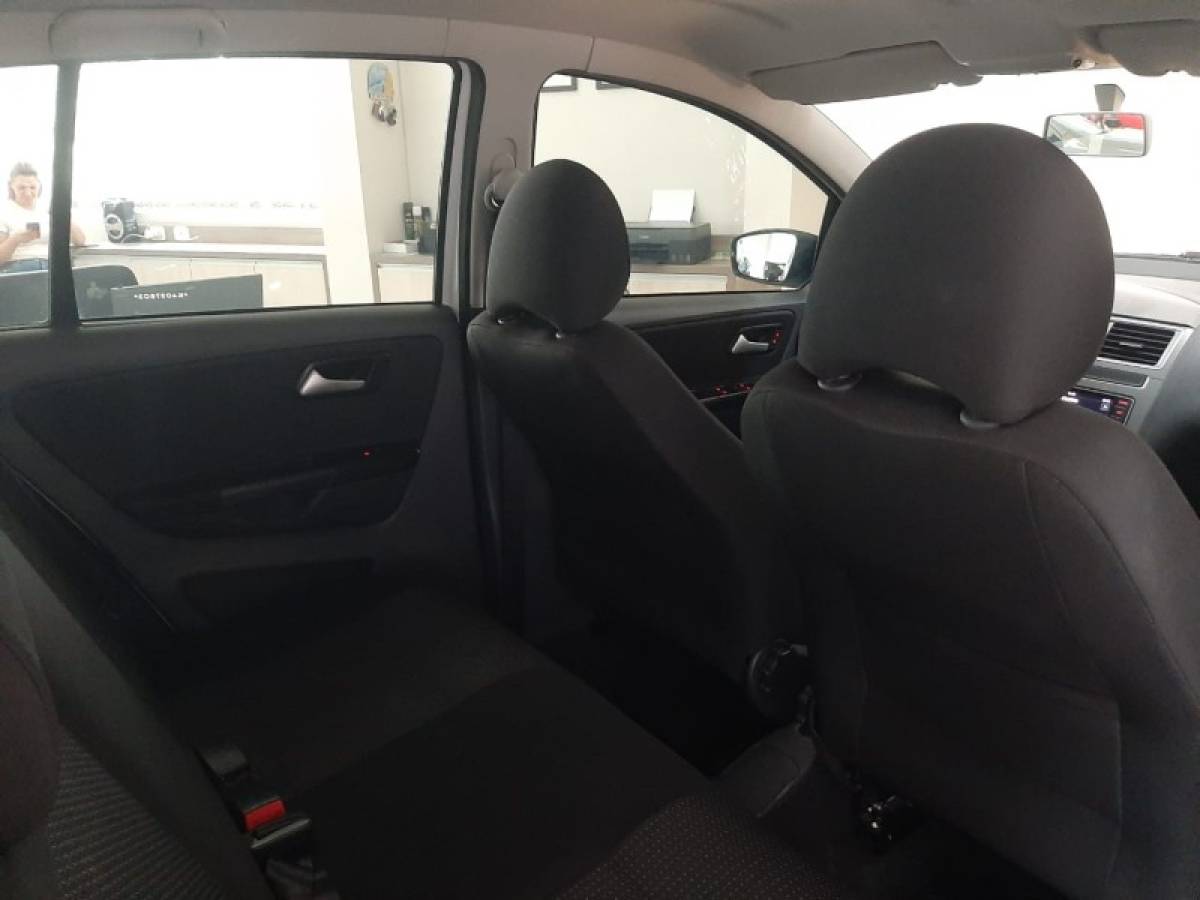 VOLKSWAGEN - FOX - 2019/2019 - Branca - R$ 58.900,00