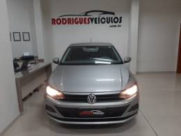 VOLKSWAGEN - POLO - 2018/2019 - Prata - R$ 67.900,00
