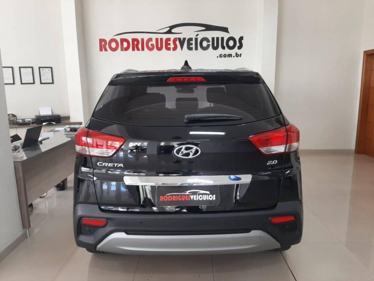 HYUNDAI - CRETA - 2017/2018 - Preta - R$ 94.900,00