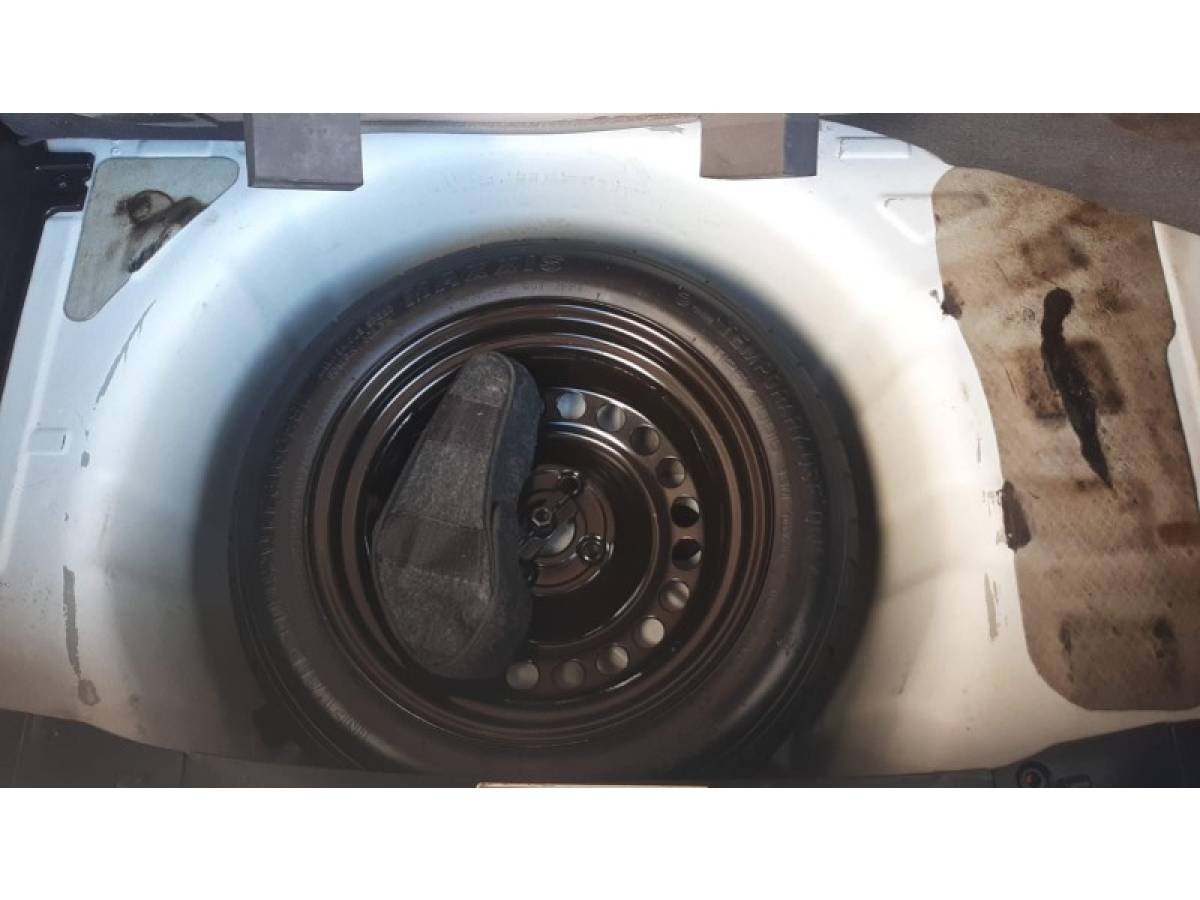HYUNDAI - HB20 - 2018/2019 - Branca - R$ 55.900,00