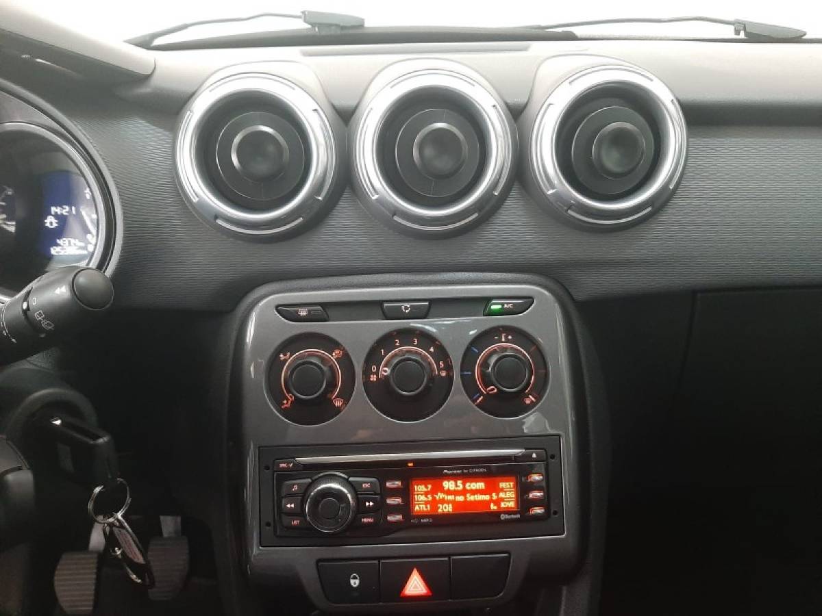 CITROËN - C3 - 2014/2014 - Branca - R$ 39.900,00