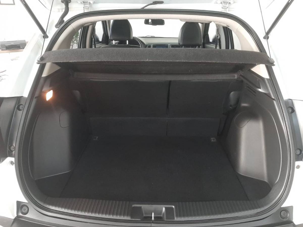 HONDA - HR-V - 2018/2018 - Branca - R$ 103.900,00