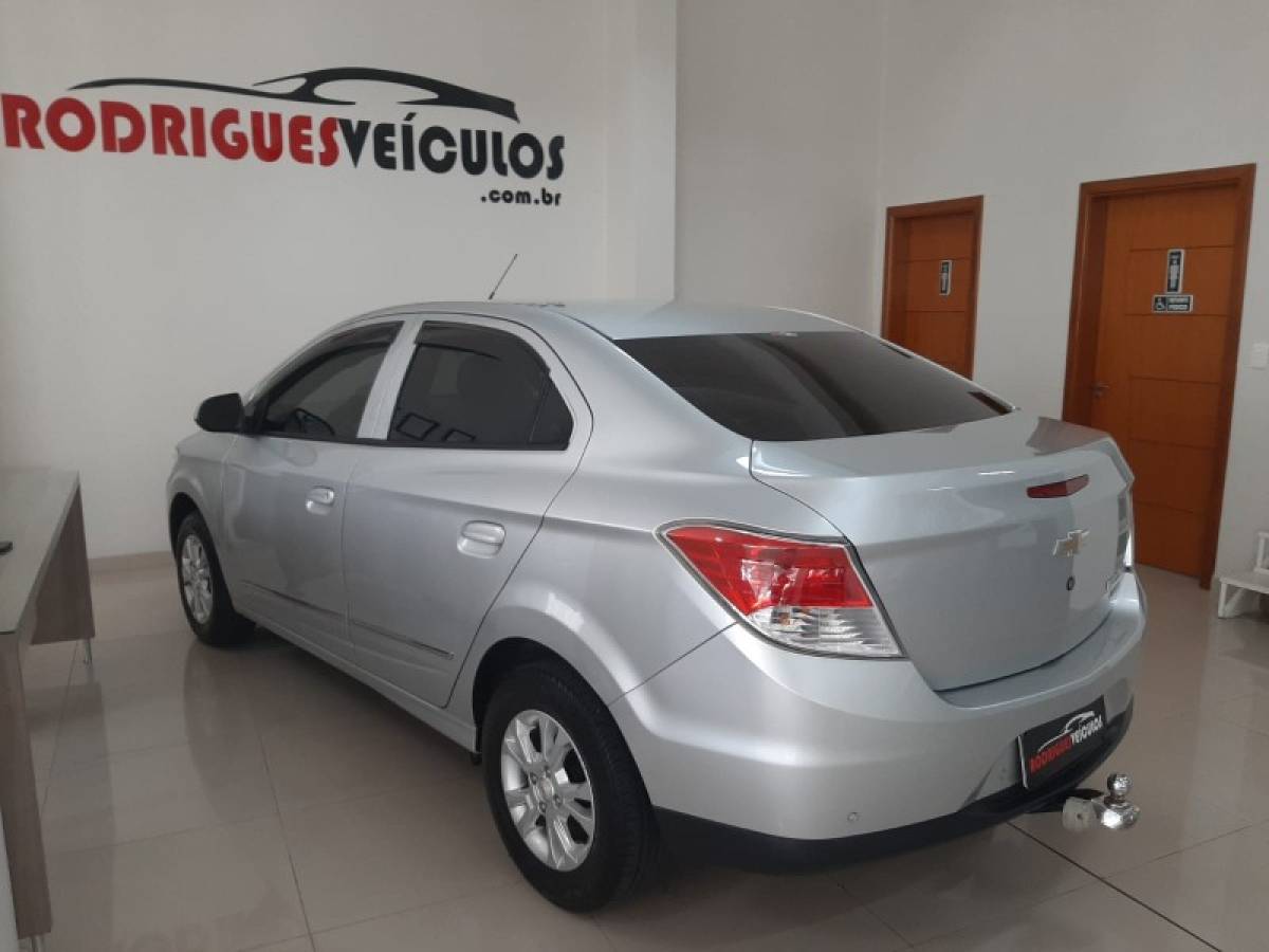 CHEVROLET - PRISMA - 2015/2015 - Prata - R$ 47.900,00