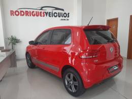 VOLKSWAGEN - FOX - 2014/2015 - Vermelha - R$ 49.900,00