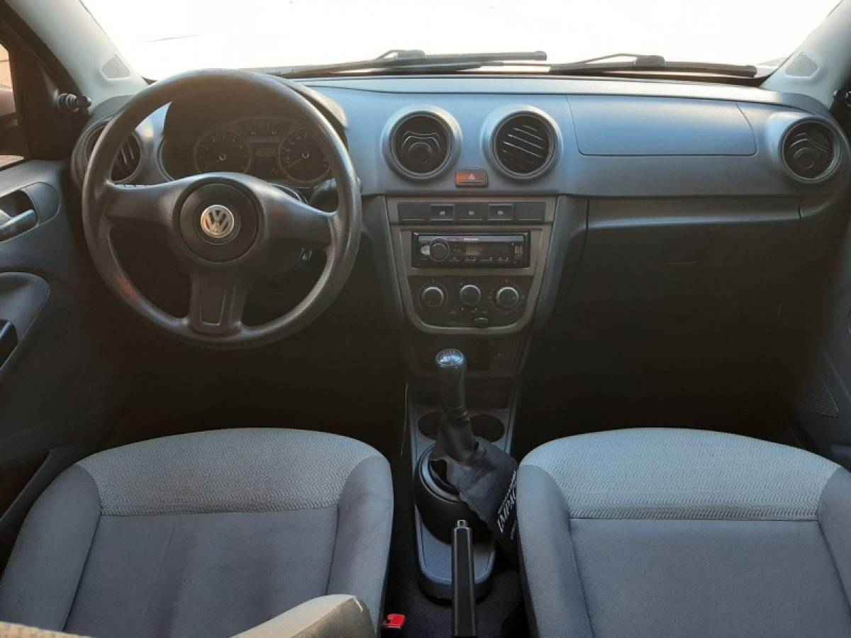 VOLKSWAGEN - VOYAGE - 2009/2009 - Prata - R$ 25.900,00